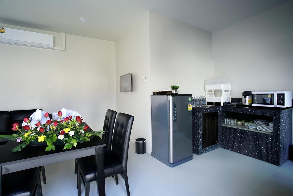 G Penthouse Villa Phuket Buitenkant foto
