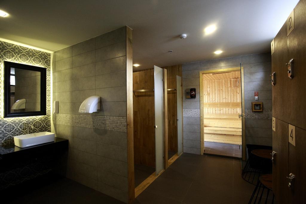 G Penthouse Villa Phuket Buitenkant foto